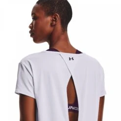 Women's Short-sleeved Ventilatietop Under Armour Tech -Dames Sportkleding Winkel 1364661 100 5