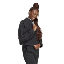 Dames Fleece 1/2 Rits Adidas Tiro -Dames Sportkleding Winkel adidas originals ia3042 6 apparel on model walking view white