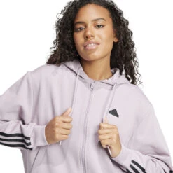 Damescapuchon Adidas Future Icons 3 Stripes -Dames Sportkleding Winkel adidas is3681 7 apparel on model detail view 1 white
