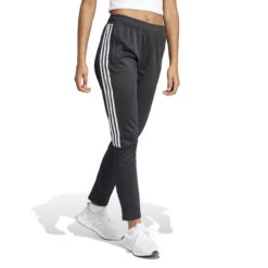 Jogging Adidas Tiro -Dames Sportkleding Winkel adidas is4554 5 apparel on model walking view white