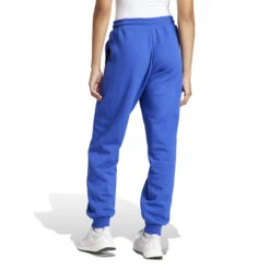 Loszittend Joggingpak Voor Dames Adidas All Szn Fleece 11 Loszittend Joggingpak Voor Dames Adidas All Szn Fleece -Dames Sportkleding Winkel adidas iw1286 4 apparel on model back view white new0201