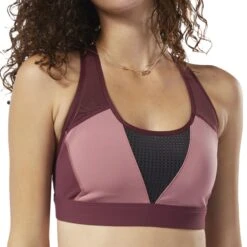 Damesbeha Reebok Hero Racer OS -Dames Sportkleding Winkel ec1129 on model detail 1 2000x2000