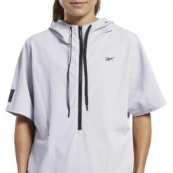 Dames Sweatshirt Reebok United By Fitness Woven -Dames Sportkleding Winkel fj5302 app on model detail 1 white