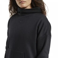 Dames Sweatshirt Reebok Training Essentials Cover -Dames Sportkleding Winkel fu2237 app on model detail 1 white