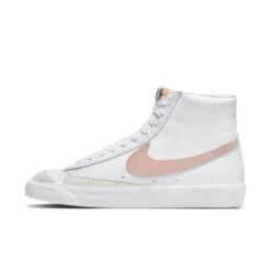 Damestrainers Nike Blazer Mid '77 Vintage 10 Damestrainers Nike Blazer Mid '77 Vintage -Dames Sportkleding Winkel nike cz1055 118 5 nw