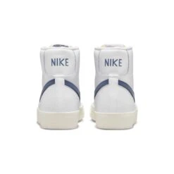Damestrainers Nike Blazer Mid '77 16 Damestrainers Nike Blazer Mid '77 -Dames Sportkleding Winkel nike cz1055 125 phcbh000 s23