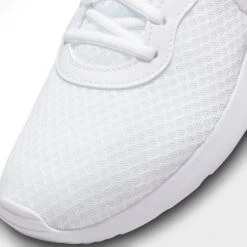 Damestrainers Nike Tanjun -Dames Sportkleding Winkel nike dj6257 104 700