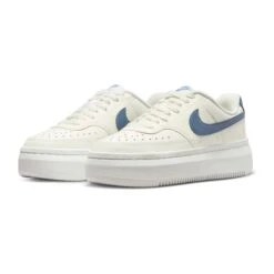 Damestrainers Nike Court Vision Alta 18 Damestrainers Nike Court Vision Alta -Dames Sportkleding Winkel nike dm0113 102 phcfh001 s23