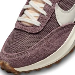 Damestrainers Nike Waffle Debut Vintage -Dames Sportkleding Winkel nike dx2931 200 phsyd001 s23