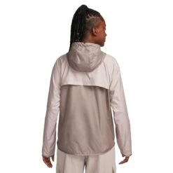 Nike Tottenham Waterdicht Damesjack 2023/24 -Dames Sportkleding Winkel nike fd8427 272 marron clair taupe haze noir 2