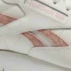 Damestrainers Reebok Classic Leather -Dames Sportkleding Winkel reebok gy7174 7 footwear photography detail view 1 white 000