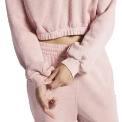 Dames Sweatshirt Reebok Classics Natural Dye -Dames Sportkleding Winkel reebok hy2707 7 apparel on model detail view 3 white